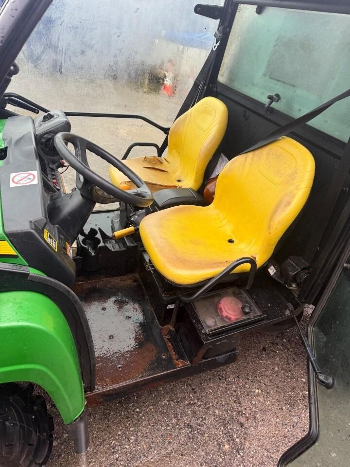  John Deere  Gator XUV 4X4 C Diesel