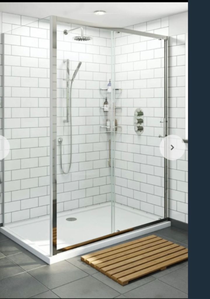 Big Double en-suite Room available Now