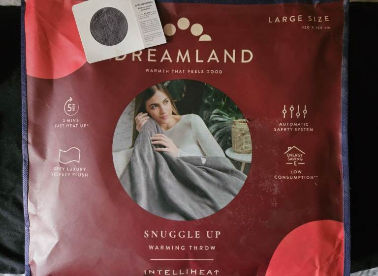 Dreamland snuggle up throw.  Brand new with tags