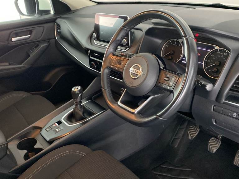 2022 Nissan Qashqai 1.3 DiG-T MH Acenta Premium 5dr Crossover/SUV PETROL Manual
