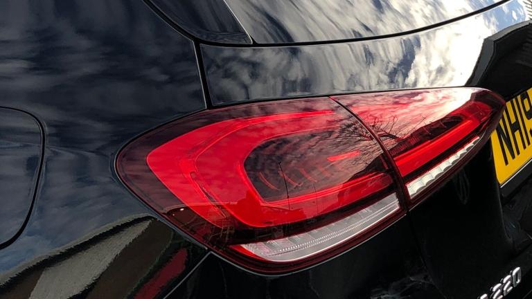 2019 Mercedes-Benz A-Class A 220 AMG LINE PREM + 4MA Hatchback Petrol Automatic