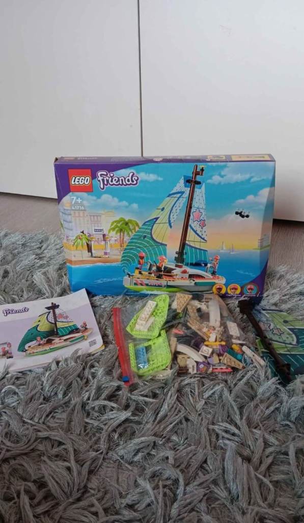 Lego Friends sailing boat 