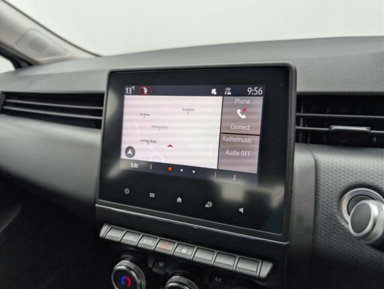 2022 Renault Clio 1.6 E-TECH Iconic Hatchback 5dr Petrol Hybrid Auto Euro 6 (s/s) (140 ps) NA HAT...