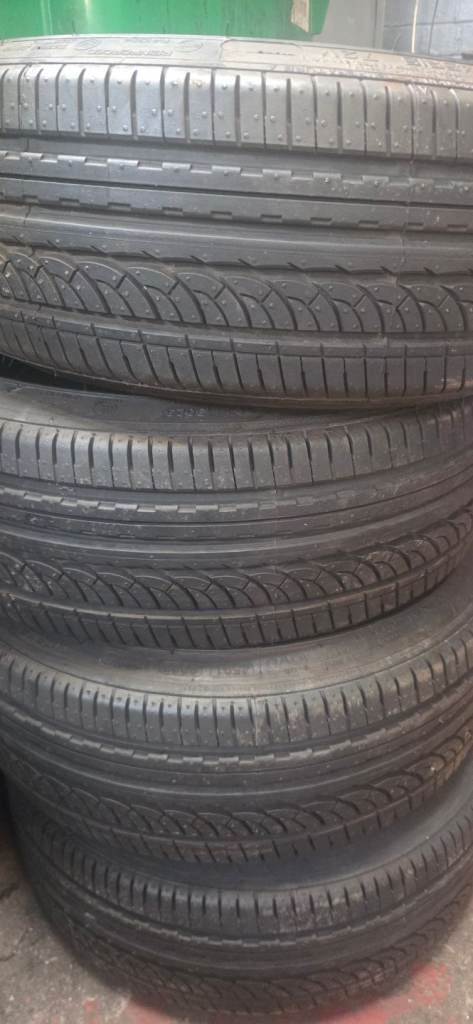 4x 1654515 tyres