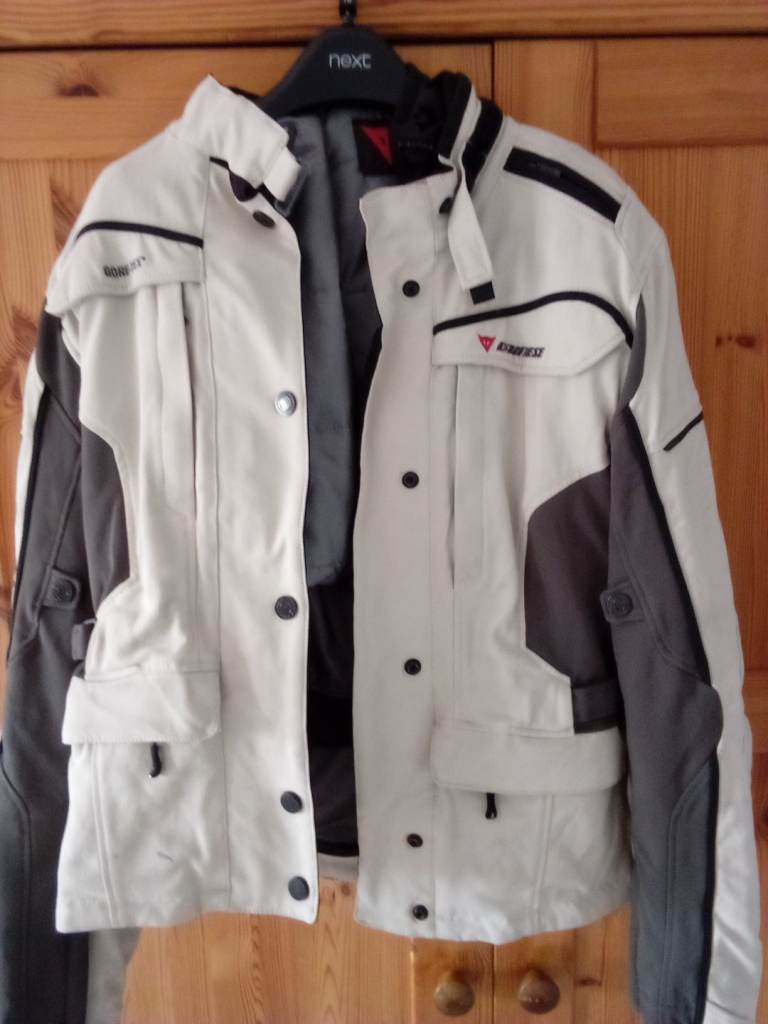 Dainese GORTEX motorcycle jacket size 48 euro 