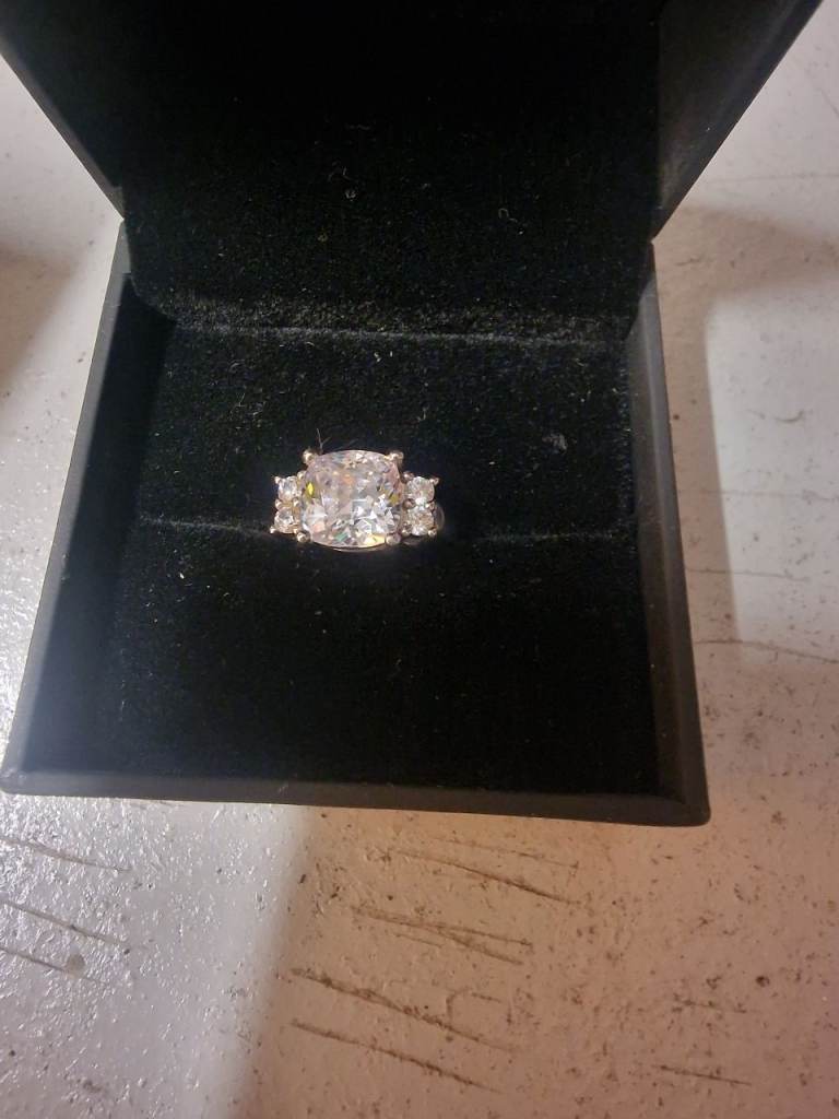 Womens simulated diamond ring