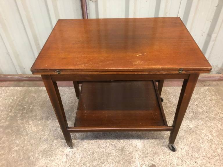 Vintage Foldaway Card or Games Table, good condition