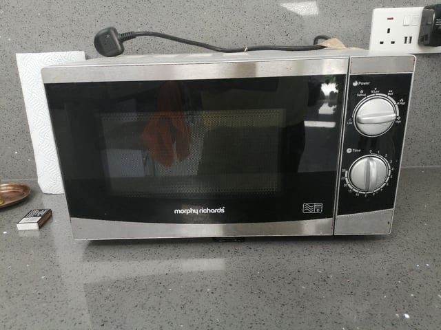 Morphy Richards microwave oven 800w