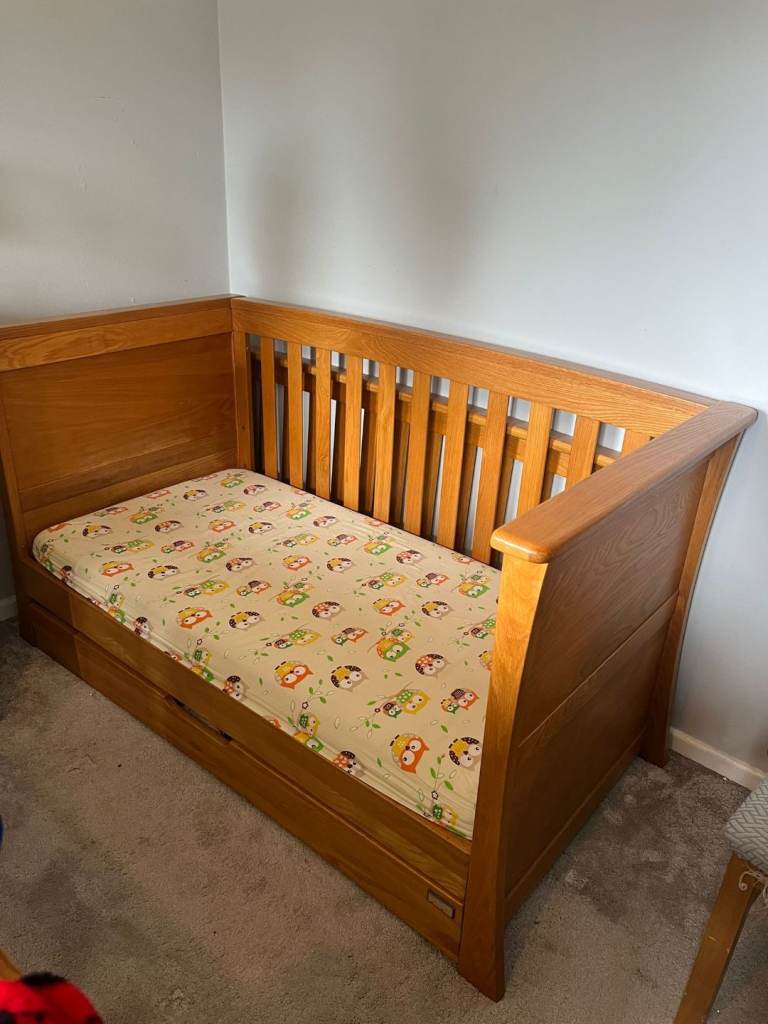 Mamas and Papas Ocean Cot Bed