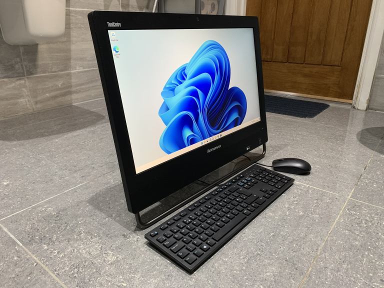 Lenovo Thinkcentre M93Z All in one pc Core i5 4th gen 4GB RAM 500GBHDD