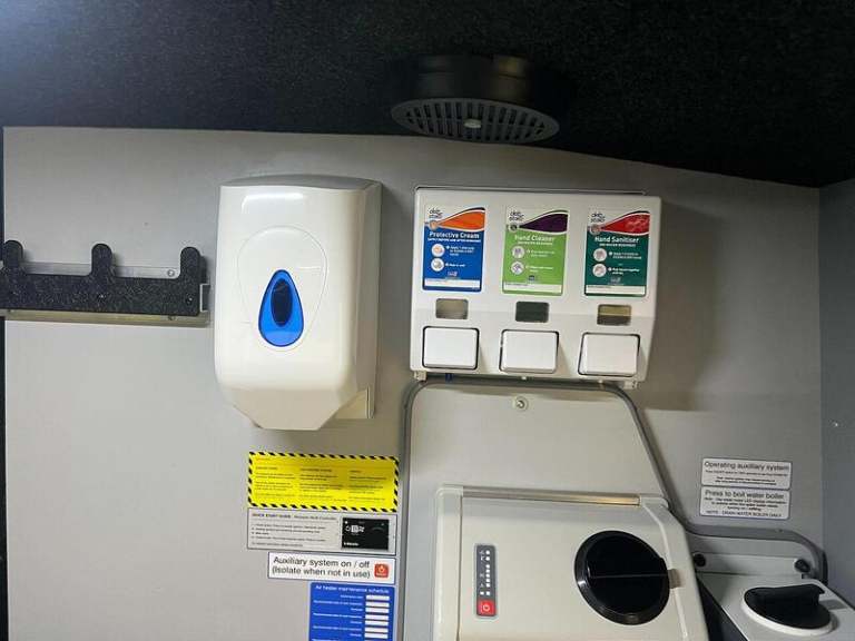 2023 Ford Transit 2.0 EcoBlue 130ps H2 Leader Double Cab Van PANEL VAN DIESEL Manual