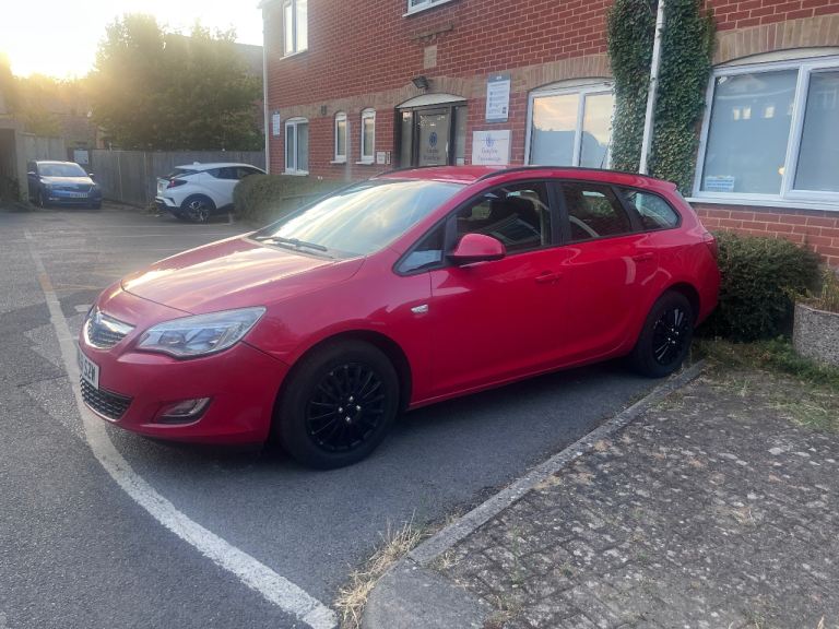 Vauxhall, ASTRA, Estate, 2011, Manual, 1398 (cc), 5 doors