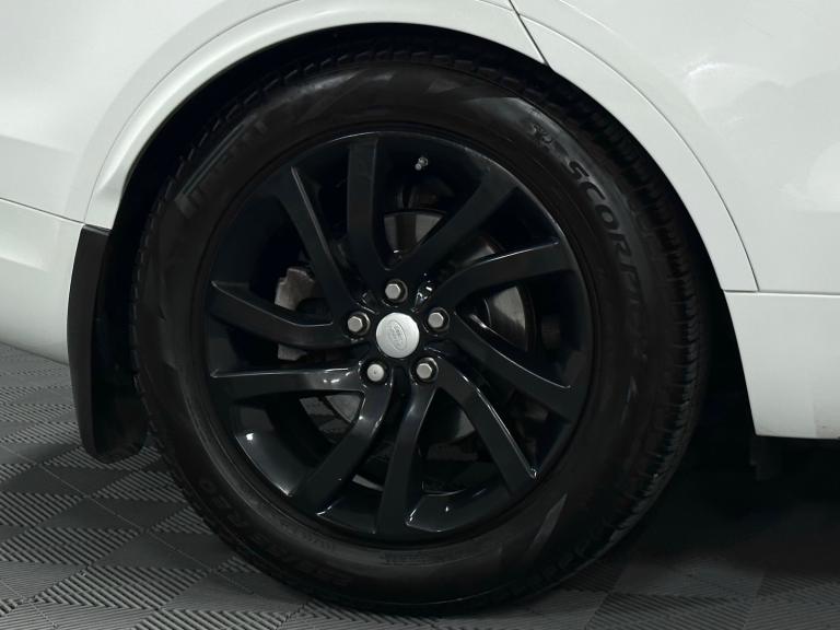 2018 Land Rover Discovery HSE Commercial 3.0 TDV6 Auto ( 258 bhp ) PANEL VAN Diesel Automatic