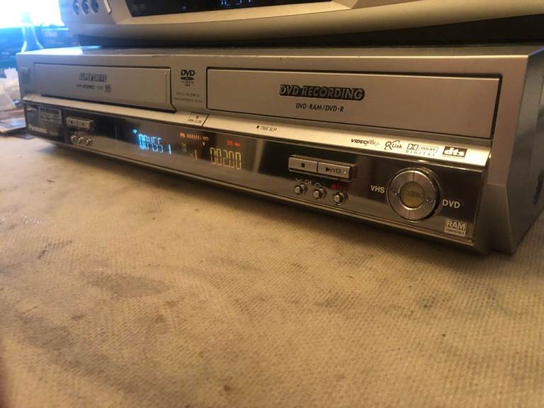 Panasonic DMR-E75VEB VHS DVD Recorder