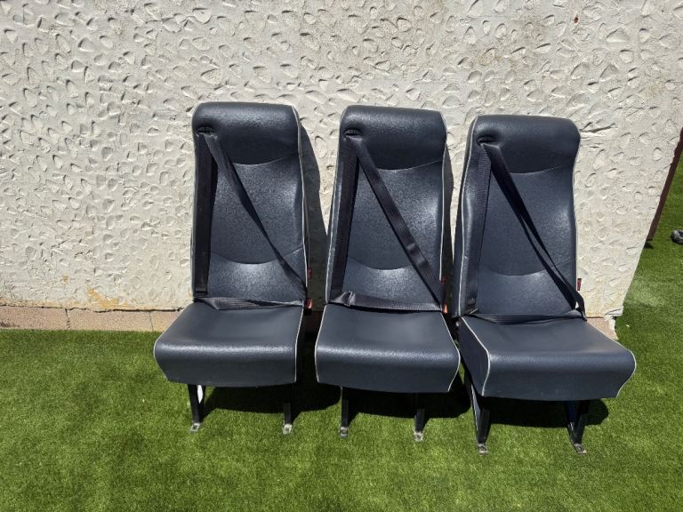 Van/Camper van seats with seatbelts x 3