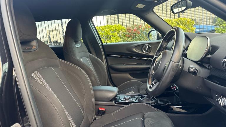 2022 MINI Clubman 1.5 Cooper Shadow Edition 6dr Auto ESTATE PETROL Automatic