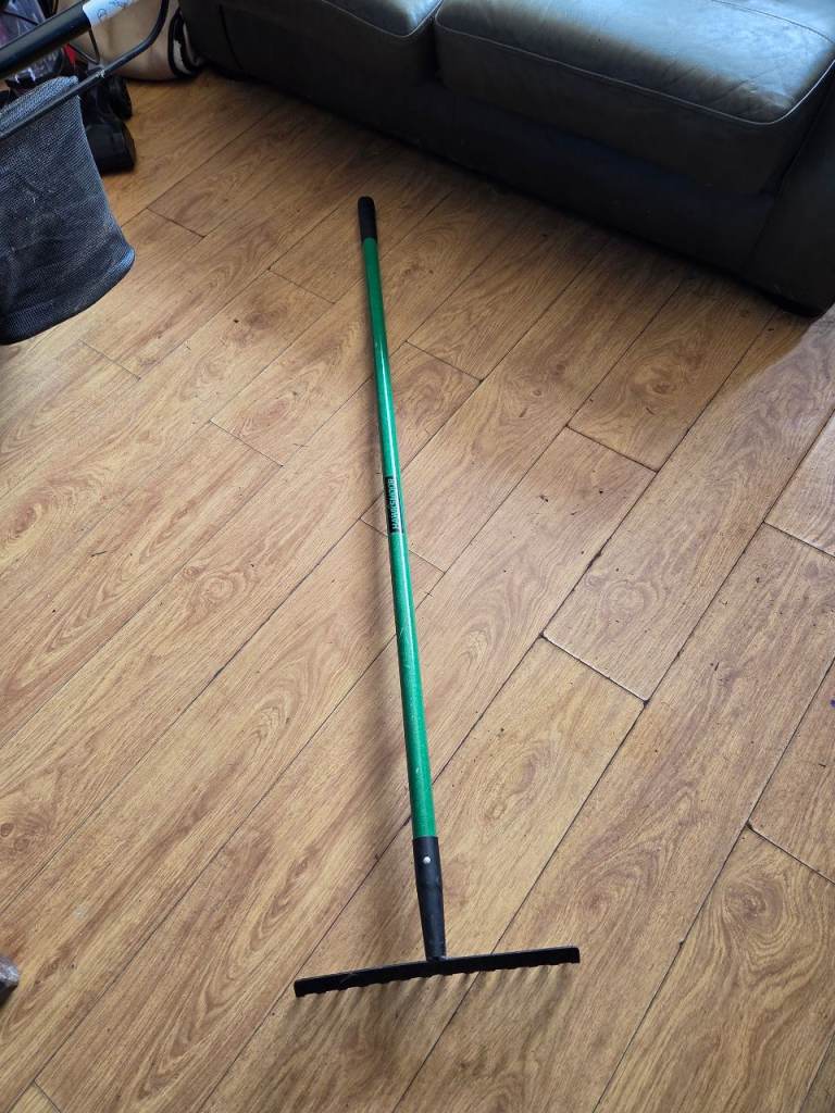 Garden rake