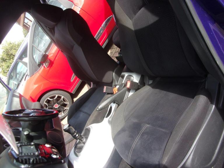 2016 Nissan Juke 1.5 dCi N-Connecta Euro 6 (s/s) 5dr HATCHBACK Diesel Manual