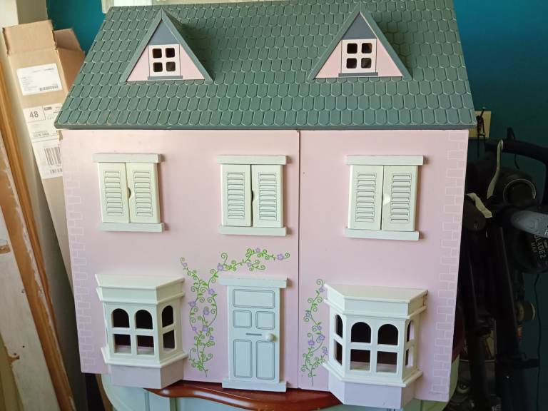 Wooden dolls house