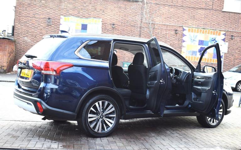 2020 Mitsubishi Outlander 2.0 MIVEC Design CVT 4WD Euro 6 (s/s) 5dr ESTATE Petrol Automatic