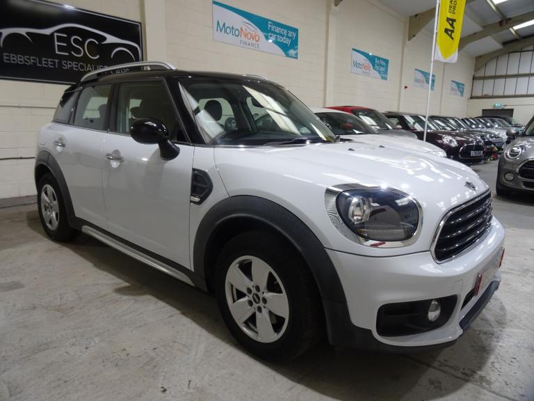 2019 MINI Countryman 1.5 Cooper Classic 5dr *25000 MILES* HATCHBACK Petrol Manual