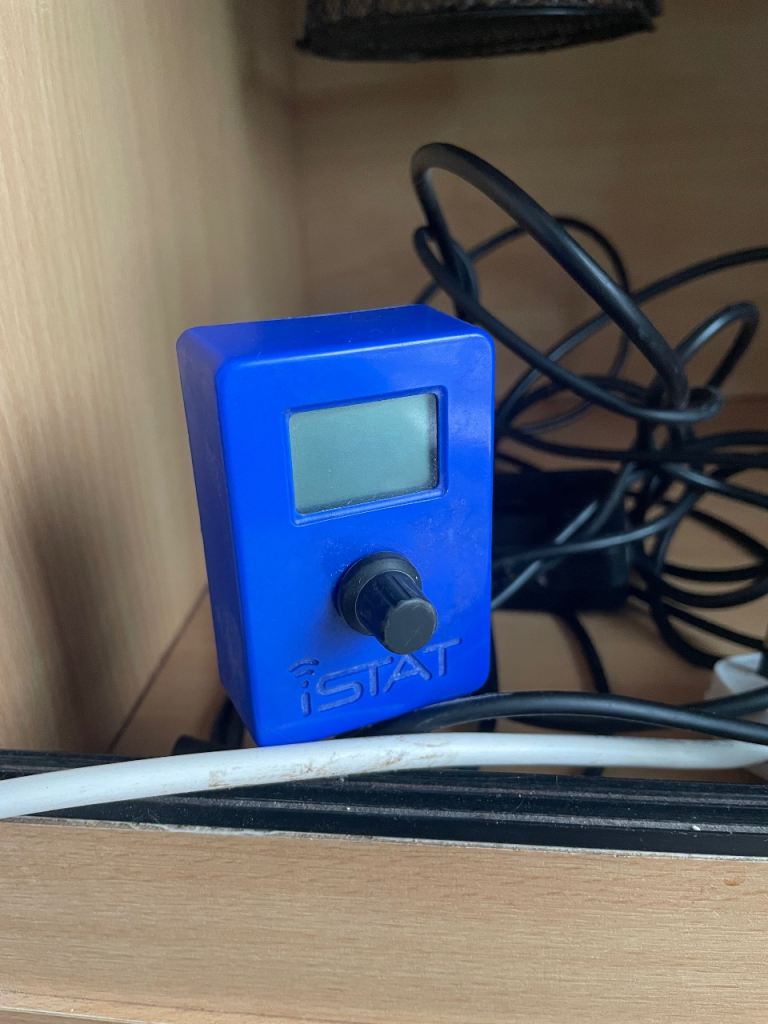 Vivarium 2ft + Istat Thermostat 