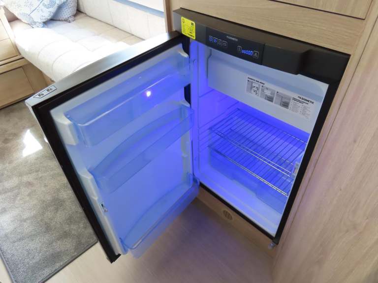 2018 ELDDIS AVANTE, SPECIAL EDITION CHATSWORTH 462, WITH MOVER