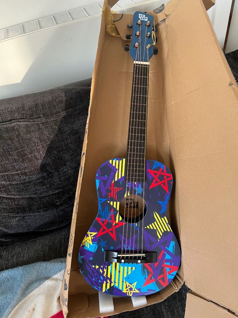 Kids guitar new 