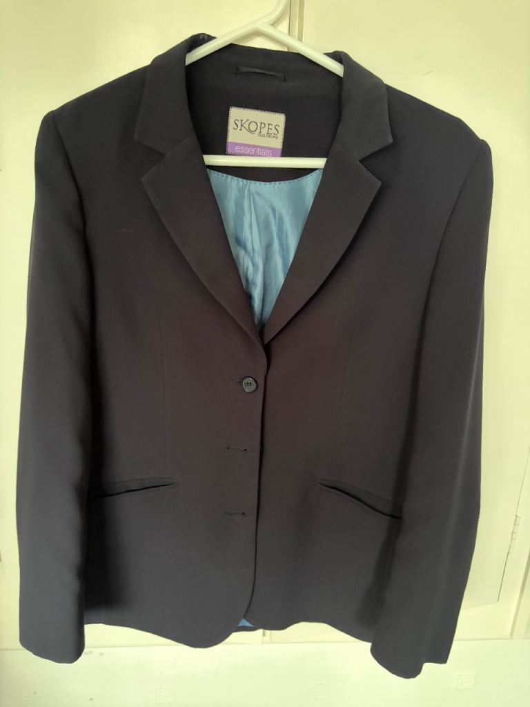 St Philomena’s Sixth Form uniform