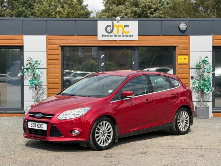2011 Ford Focus 1.6T EcoBoost Titanium X Euro 5 (s/s) 5dr HATCHBACK Petrol Manual