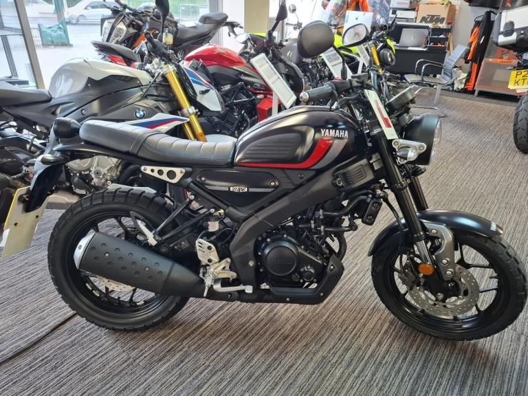 Yamaha XSR125 2021 Black 11695 Miles