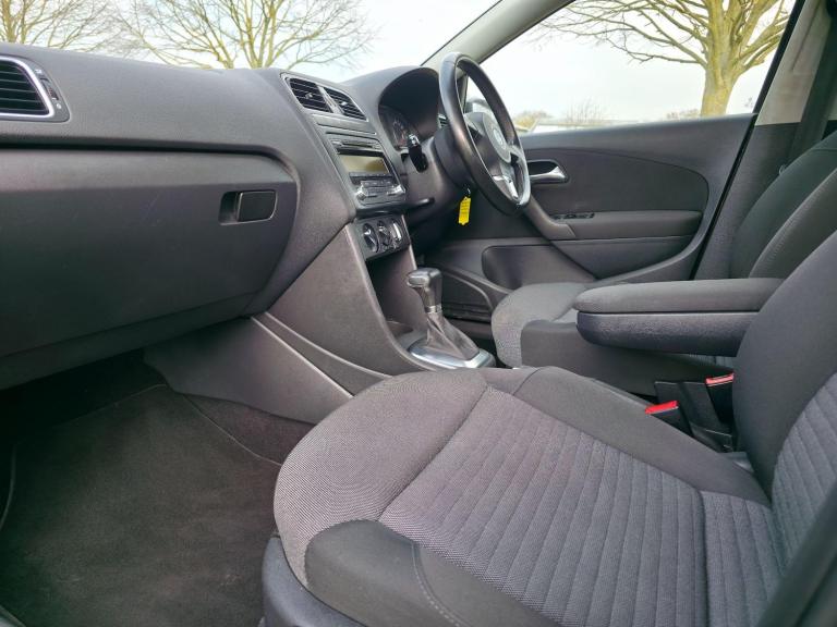 2010 Volkswagen Polo 1.4 SE DSG Euro 5 5dr HATCHBACK Petrol Automatic