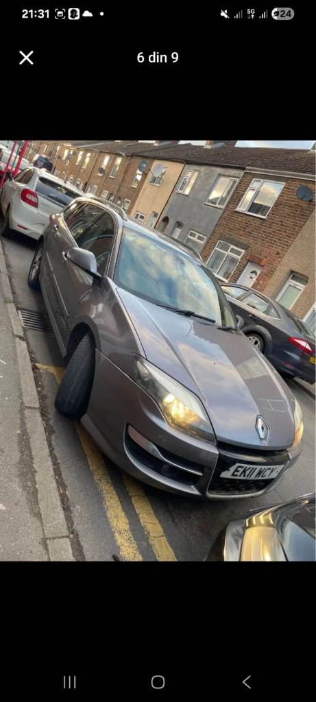 Renault, LAGUNA, Estate, 2011, Manual, 1995 (cc), 5 doors