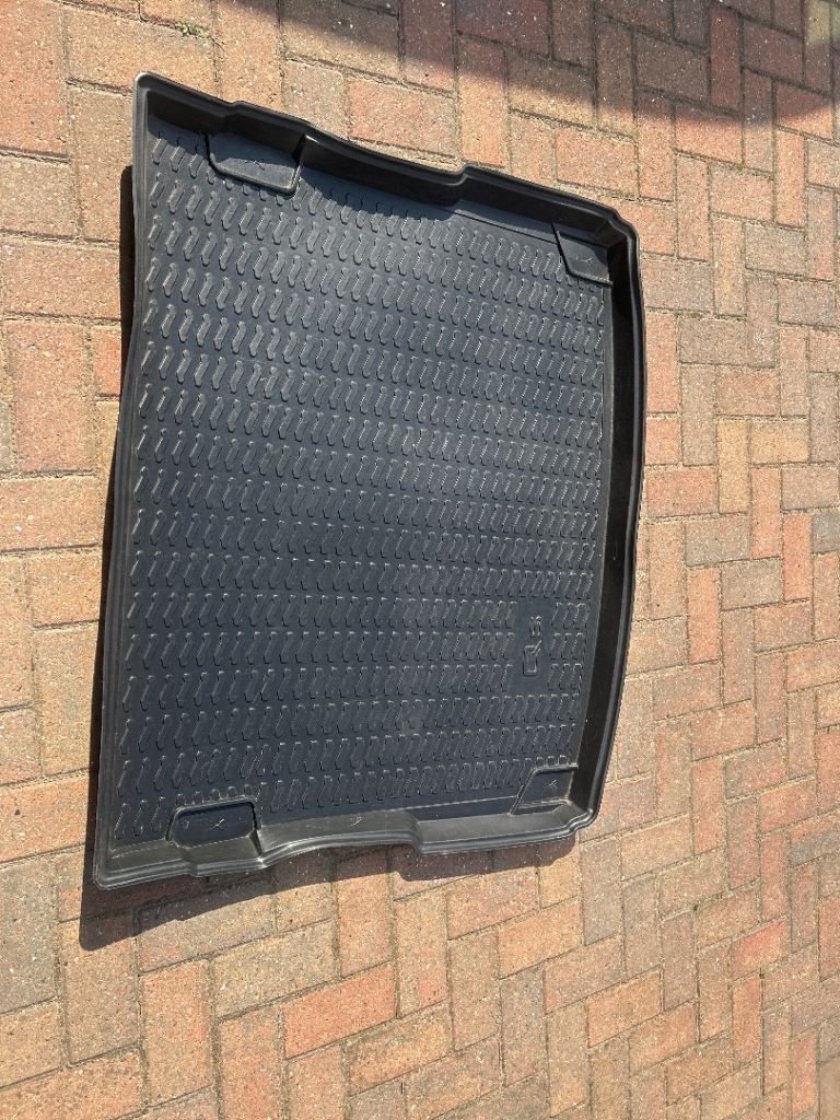 Car boot liner for Audi Q5