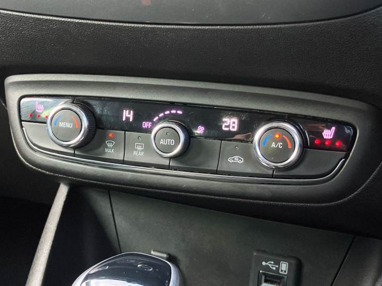 2022 Vauxhall Crossland 1.2 Turbo [130] Ultimate 5dr Auto Hatchback PETROL Automatic