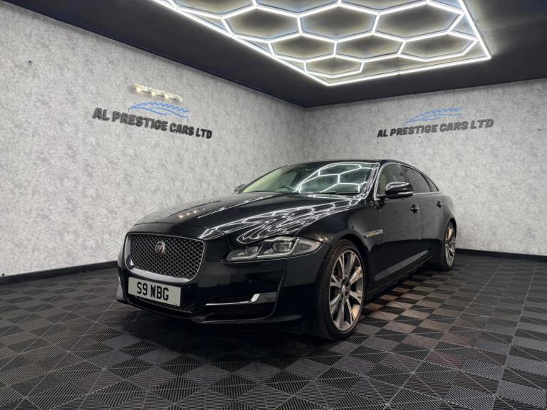 2016 Jaguar XJ 3.0d V6 Portfolio Auto Euro 6 (s/s) 4dr (LWB) SALOON Diesel Automatic