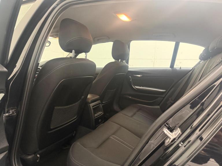 2015 BMW 1 Series 118i Sport 5dr Step Auto HATCHBACK PETROL Automatic