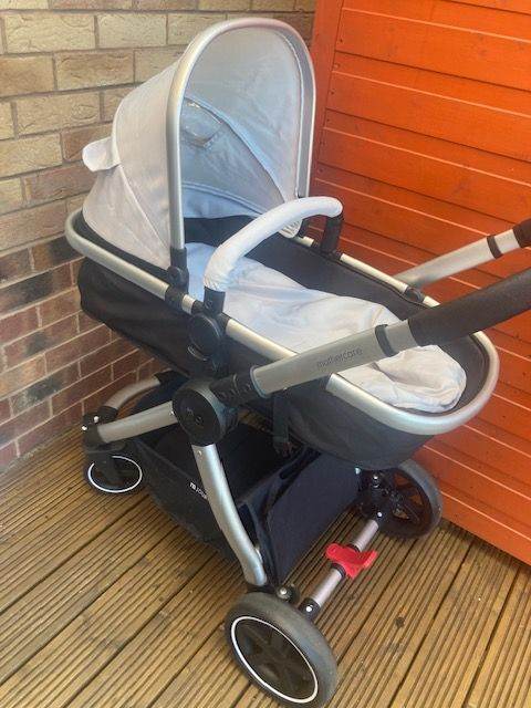 Mothercare Travel System with Car Seat – Good Condition