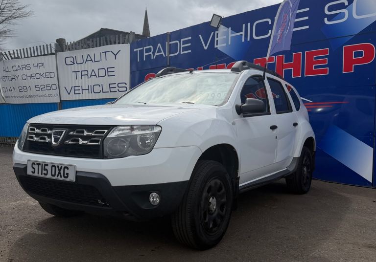 Dacia, DUSTER, Hatchback, 2015, Manual, 1461 (cc), 5 doors (cheap to run)