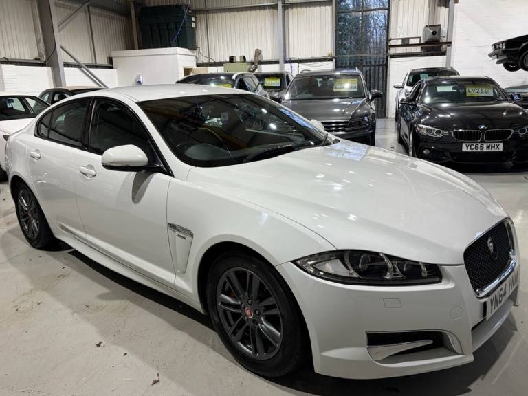 2014 Jaguar XF 2.2d R-Sport Saloon 4dr Diesel Auto Euro 5 (s/s) (163 ps) Saloon Diesel Automatic