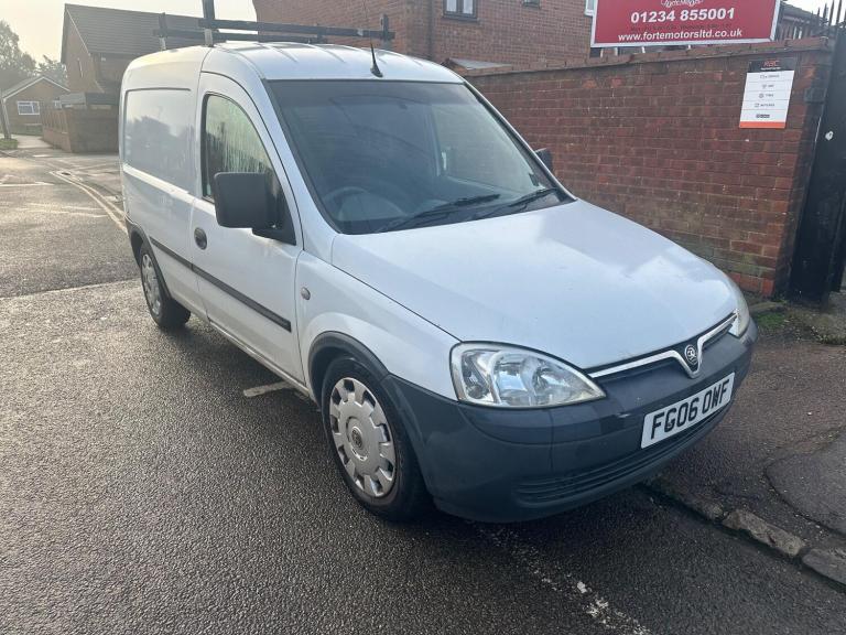 2006 Vauxhall Combo 2000 1.3CDTi 16V Van CAR DERIVED VAN DIESEL Manual