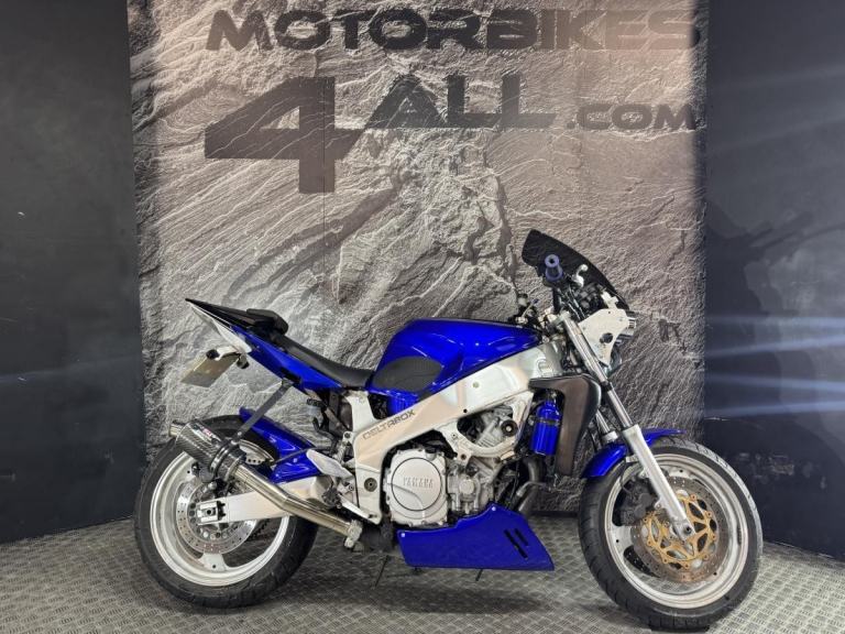 YAMAHA FZR1000 FZR 1000 1990