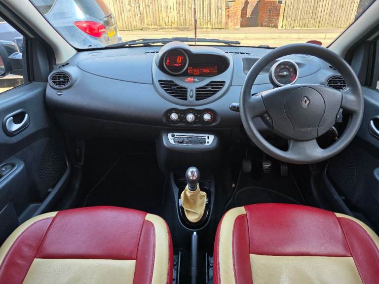 Renault, TWINGO, Hatchback, 2012, Manual, 1149 (cc), 3 doors