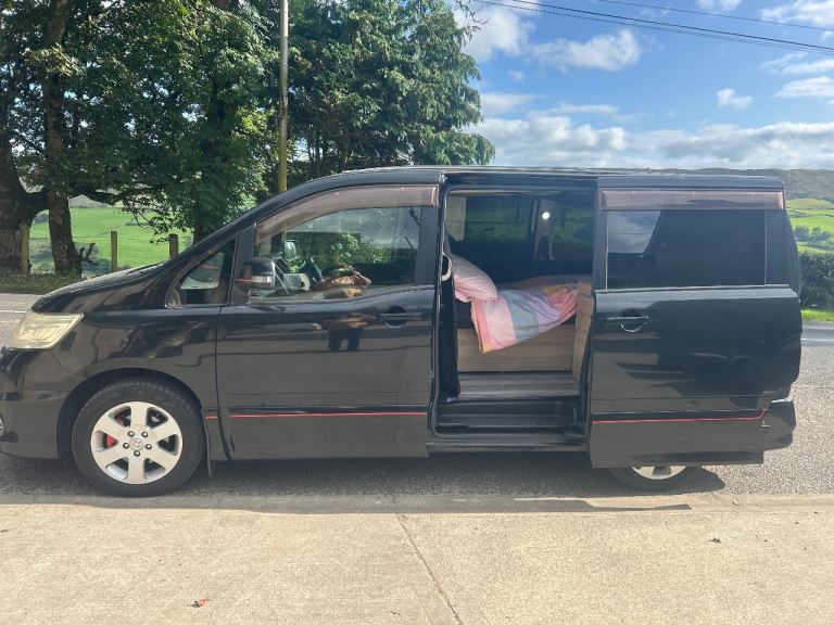 AUTOMATIC MICRO-CAMPER – NISSAN SERENA HIGHWAY STAR