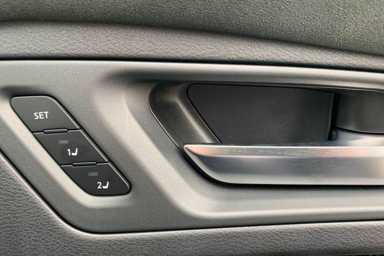 2025 Nissan ARIYA 225kW Evolve 87kWh 22kWCh 5dr e-4ORCE Auto Hatchback Electric Automatic