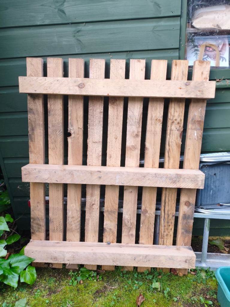 Wooden Pallets – Good Condition, Ready for Reuse