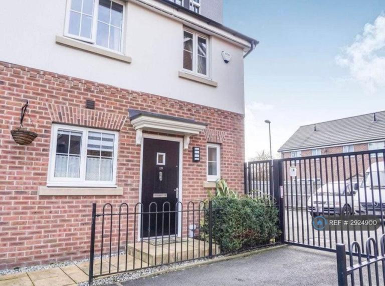 3 bedroom house in Butterton Drive, Manchester, M18 (3 bed) (#2924900)