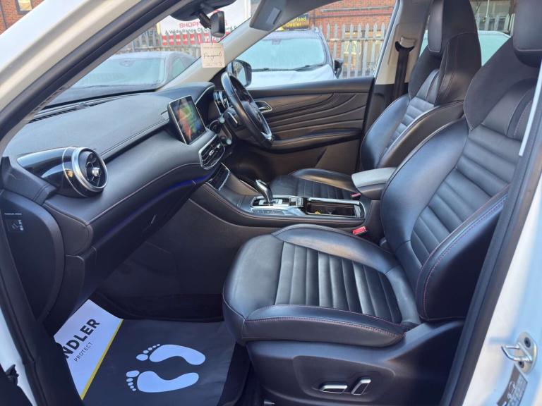 2022 MG MG HS 1.5 MG HS Exclusive Semi-Auto 5dr SUV Petrol Automatic