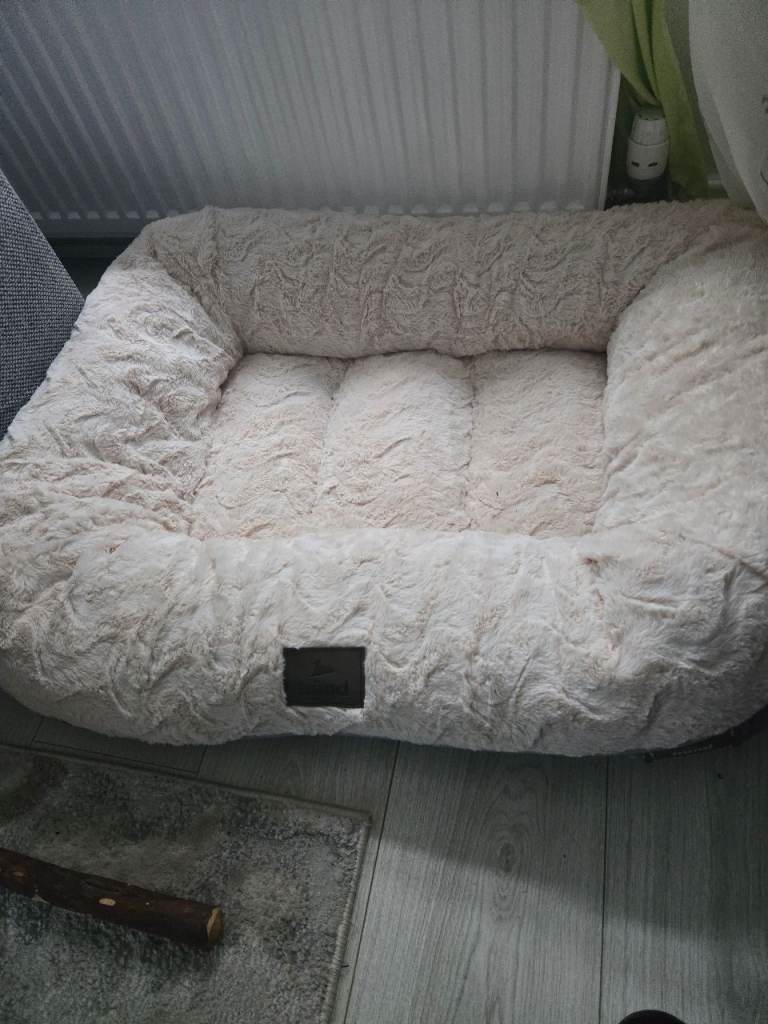 Dog bed