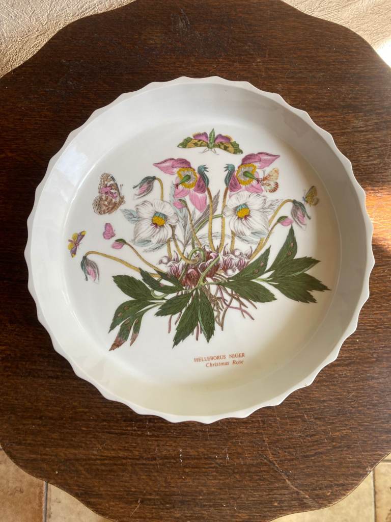 Vintage (1972) Portmeirion Christmas Rose Quiche/pie Dish  -Reasonable offers accepted